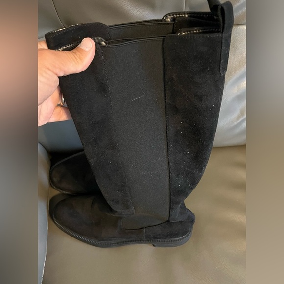 NWT ZARA FLAT BOOTS SIZE 10 USA
🚨FIRM PRICE - Picture 4 of 10